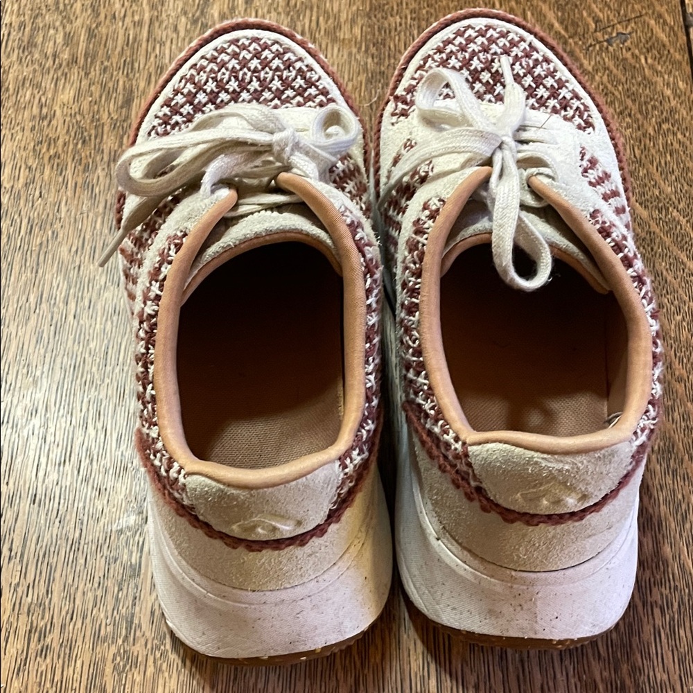 Fitflop Cream and Brown Patterned Sneakers - Picture 3 of 3